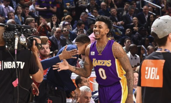 有陡峭垂直 有陡峭垂直